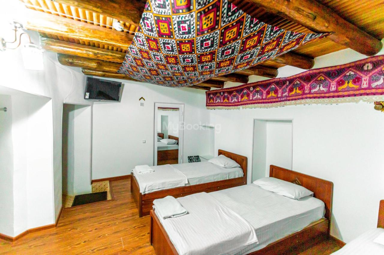 Okhun Madrasah15Th-16Th Century Hotel บูคารา ภายนอก รูปภาพ